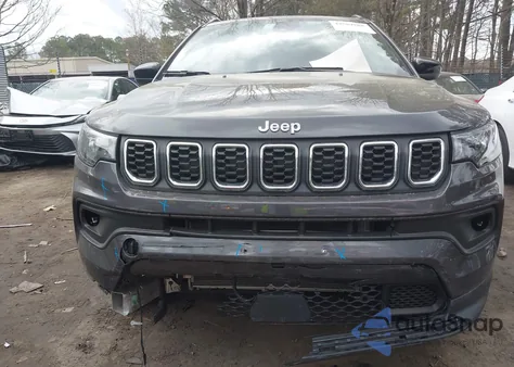 2024 Jeep Compass Latitude 4X4 from USA, damaged, VIN 3C4NJDBN5RT138796